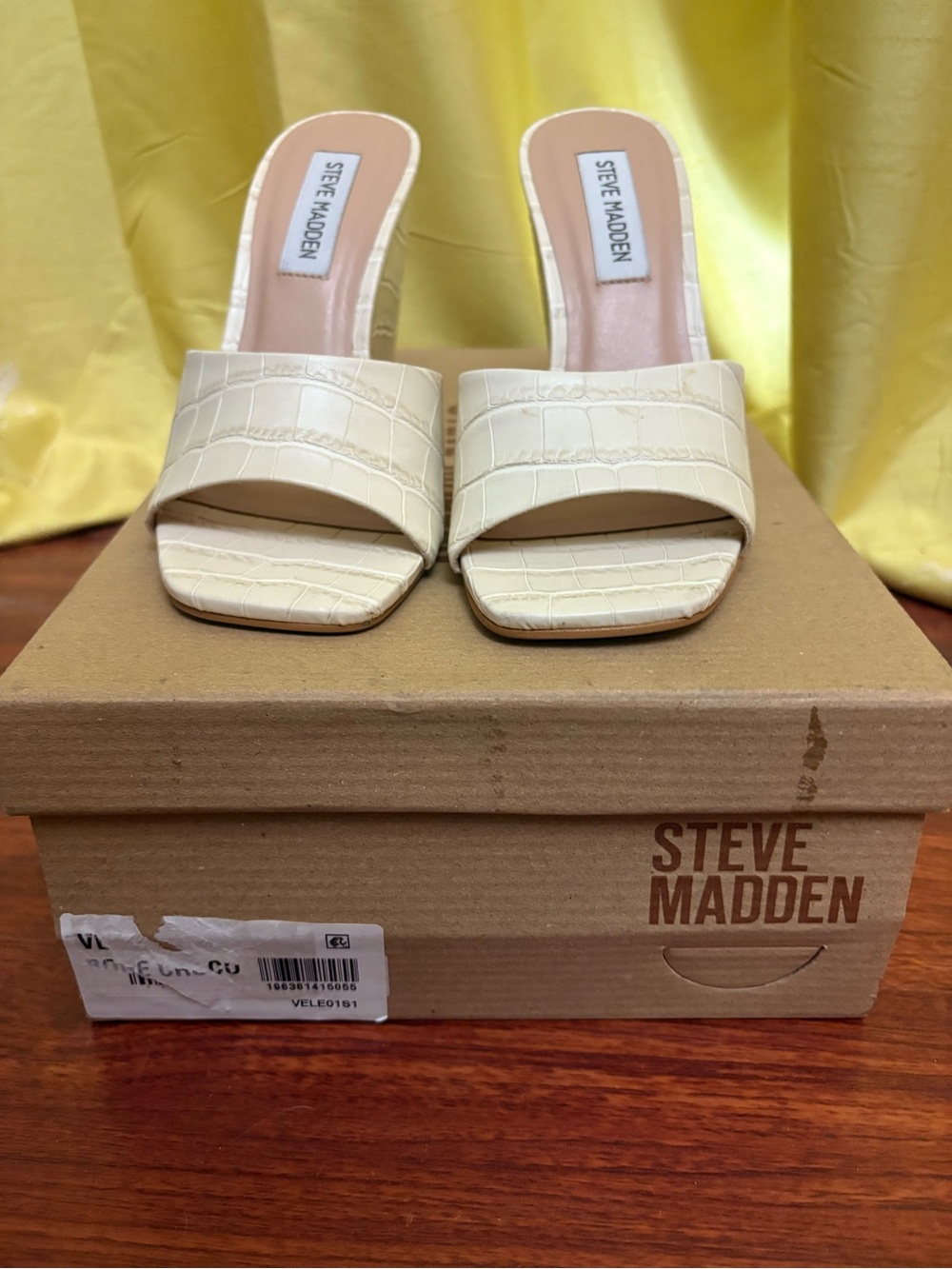 Steve Madden Cream Croc-Embossed Slide Mules